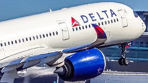 ✈️ Airbus A350 vs Boeing 787 Takeoff Comparison 🎥 View more videos at www.youtube.com/HDMelbourneAviation | HD Melbourne Aviation