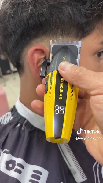 Técnicas de Barbería para Principiantes: Sombreado Bajo