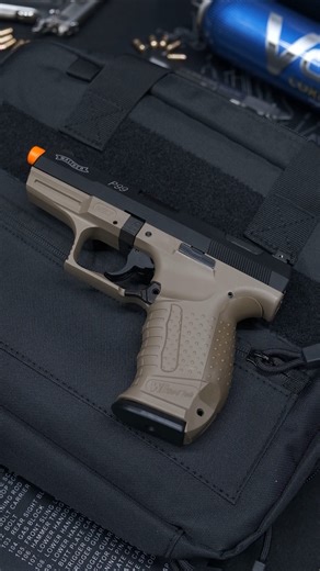 "Why don't you enjoy it like an intelligence agent?" P99 Airsoft # Toys # Beretta # 건스토리 # shorts