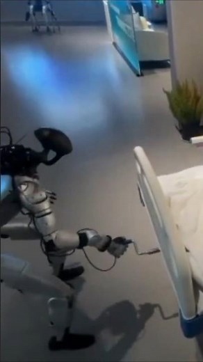 5 Robots In Modern Hospitals #subscribe