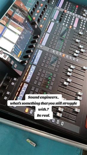 Sound Engineers Share Tech Struggles & Solutions