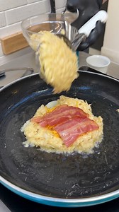 6.4K views · 14 reactions | All in One Hash Brown Pancake Breakfast! Perfect for on the go丹凜肋 | Chefclub Network | Facebook