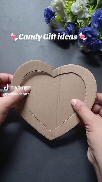 Creative Candy Packing Gift Ideas for Valentine's Day