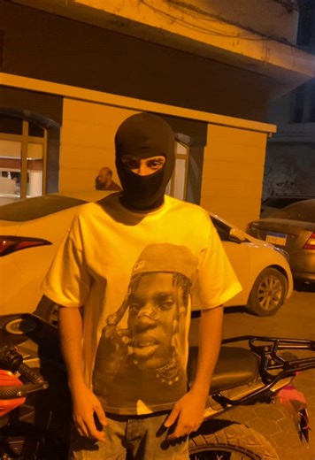 Boxfit T-Shirt with Fitted Cap Design in Egypt