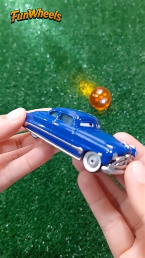 DOC HUDSON HORNET DISNEY PIXAR CARS