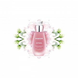 159K views · 158 reactions | Gesund aussehende Haut beginnt mit Intral. Das SOS-Serum für jeden Tag. | Darphin | Facebook