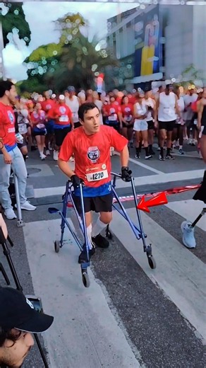 He Lost the Race, But Won Everyone’s Heart 🥹