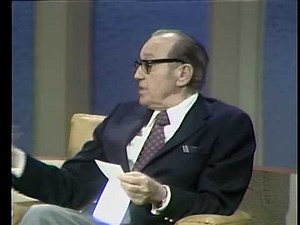 Jack Benny shmoozes about violins