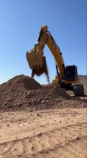 Heavy RC Digging Extreme Excavator Power in Hard Soil & Rock #rcconstruction #excavator #automobile