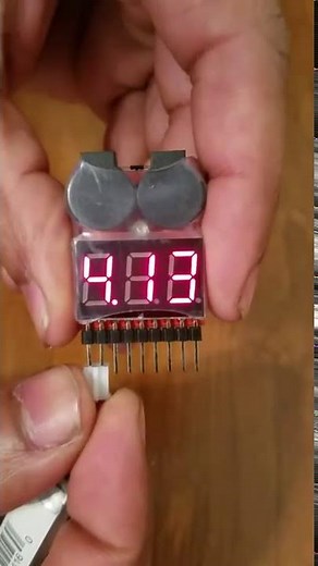 Lipo Battery voltage tester