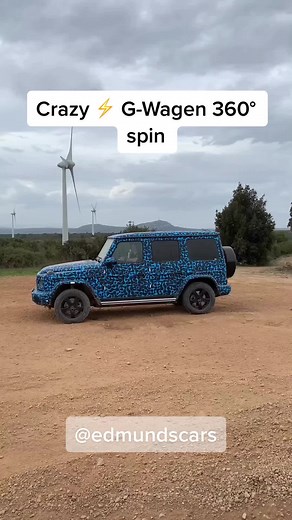 This is the EQG, Mercedes’ newest all electric version of the G-Wagen, and it has the ability to do a full 360 without moving by spinning each wheel individually. Not a huge fan of EVs but something interesting like this I can get behind! #fyp #foryoupage #cars #car #evs #electriccars #gwagon #mercedes #mercedesbenz #eqg