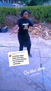 Kkkk ndini zvangu trying to make my self motivated everyday at work | Ellen Gwamure