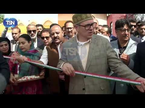 #JammuKashmir CM #OmarAbdullah refuses to cut #Tiranga inaugural ribbon to mark the official opening