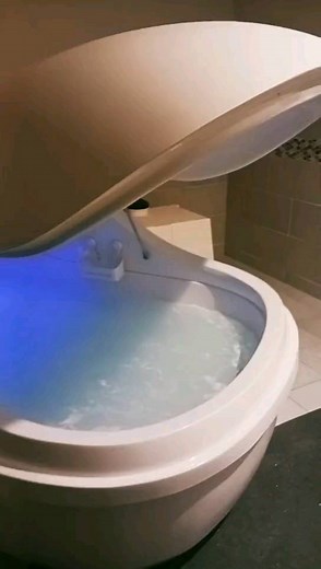 The float itself is amazing...but did you know about the bennies @truerestdetroit ?? 💫✨️🌊 | True REST Float Spa