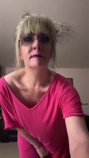 Lisa Hayes on TikTok