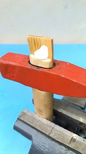 594K views · 6.7K reactions | An Old Carpenter Showed a Trick on How to Make a Hammer Handle That Will Never Fall Off #diy #woodworking #tips #tricks #skills #howto | Simple Creative | Facebook