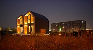 361 reactions · 121 shares | VPRO <3 design en kijkt uit naar de Dutch Design Awards 2015! Een van de genomineerden is Heijmans One, met het verplaatsbare huis voor eenpersoonshuishoudens #DDW15 | VPRO | Facebook