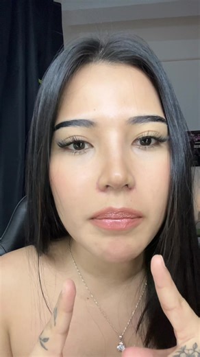 Top Tips for Oily Skin with HD Powder