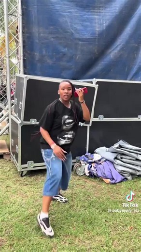 Lekompo mixtapes – Benny & BabyMolly Escapetown mix