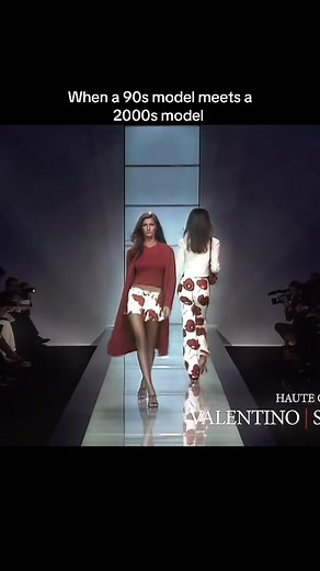 90s Meets 2000s: Supermodels on the Runway