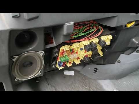 Iveco fuse box location