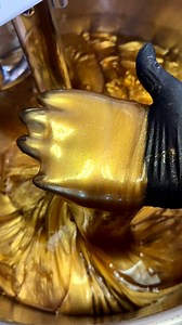 239K views · 10K reactions | something christmassy is preferred ✨ we’re having a mini drop on friday, the 20th! this will be the last restock of 2024 梁 | pilotslime | Facebook