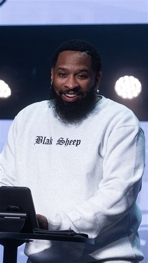 Pastor Mike Jr. (PMJ) on Instagram: "1 John 4:8: “Whoever does not love does not know God, because God is love”. #pastormikejr #inspiration #pmjbeonit #motivation #amenpmj"