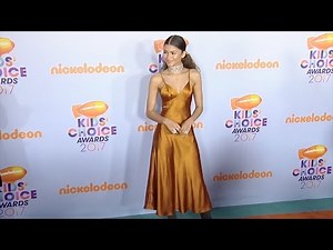 Zendaya 2017 Kids' Choice Awards Orange Carpet