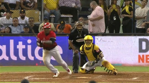Hector Rodríguez's RBI single