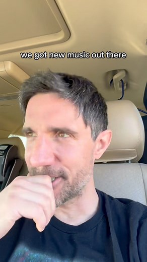 3 comments | New music out everywhere ❤️ #U2 #coversongs #newmusic #acoustic | Alexander Ruwe | Facebook