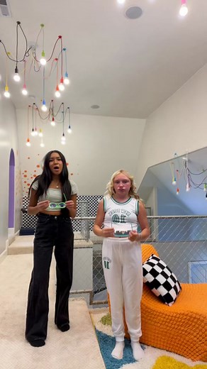 Do you like our shades!?! 😎💚 #notenoughnelsons #bigfamily #nayveenelson #delayneenelson #viraldance #fyp