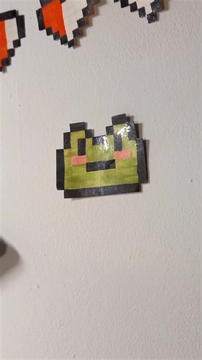 Creating Pixel Art: Drawing a Frog Design Step-by-Step