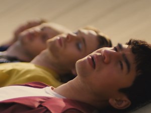 "Complete Mess": lançamento abre nova fase da carreira do 5 Seconds of Summer |