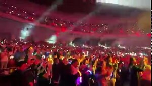 ITZY THE 1ST WORLD TOUR in #LA Gettin' LOCO LOCO with LA MIDZY💕 #ITZY #MIDZY #ITZY_WORLD_TOUR 👑 #CRAZYINLOVE #LOCO YouTube Theater #YouTubeTheater | ITZY