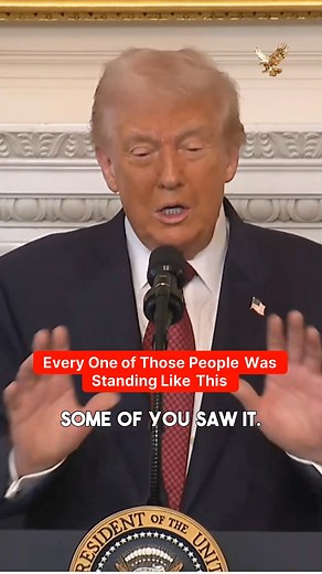 What does it mean when a group of individuals stands in rigid attention—silent yet seemingly present? This intriguing visual raises questions about communication, authority, and the unspoken dynamics in high-stakes environments. Reflect on the moments when engagement falls short, and the weight of duty holds tight—and what this signifies in the context of the White House. How does the silence of those around us speak volumes in the realm of power and decision-making? Explore these themes and mor