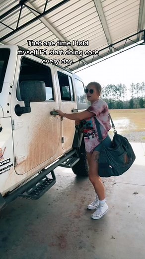 🥴🥴 #hatecore #hatecardio #yafeelme #coreworkout #gymtok #fittok #abworkout #AlaskaAirCAREoke #SoFiBreakUpChallenge #fyp