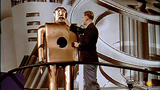 On this day in 1939, the Worlds Fair kicked off in New York City. The theme was “The World of Tomorrow.” Do you think fairgoers expected 2020 to look like this? 🤔 Take a peek inside the fair with this clip from Stories from the Vaults: Crystal Ball. http://bit.ly/2YTula0 | Smithsonian Channel