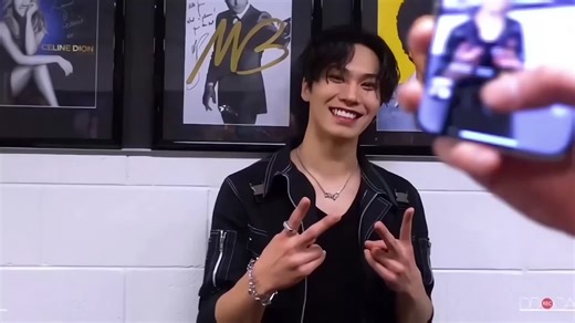 Un grupo loco 😭🤣 #parati #kpop #grupo #humor #astro