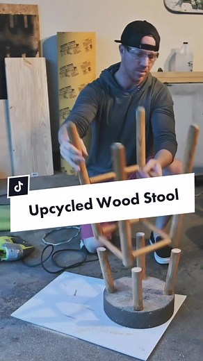 Repurposed old stool, what do you think? #upcycle #thrifting #repurposedfurniture #concretestool #concretedecor #upcyclingfurniture #fypシ #diy #maker