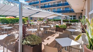 Aparthotel CYE Holiday Centre ( Salou - SPAIN )