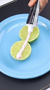 Mélangez du dentifrice avec du citron, et vous n’aurez plus jamais ce problème ! | Recettes Maison