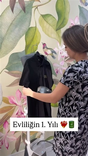 Emine Kavas on Instagram: "Kıdemli olunca değişmesi normal mi acaba簾 Sizde durumlar nasıl? • • • • • #evlilik #yenievli #eski #geçenzaman #karıkoca #karıkocailişkileri #marry ✴️#W͙O͙N͙D͙E͙R͙F͙U͙L͙10eyll"