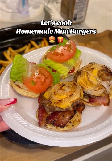 Homemade Mini Burgers Recipe for Delicious Flavor