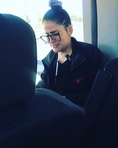 87K views · 766 reactions | This is the woman in charge of my production. She is from Venezuela and she keeps things tight. It is very hard to get her to loosen up on set, but when she does, she goes caracas style. I love you, @darling_higgins ‍♀️‍♀️ #netflix | Chelsea Handler | Facebook