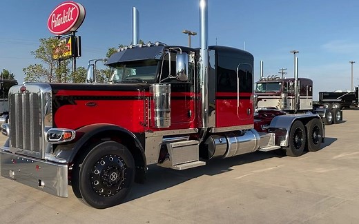 最美卡车 永远的擎天柱 2021 Peterbilt 389
