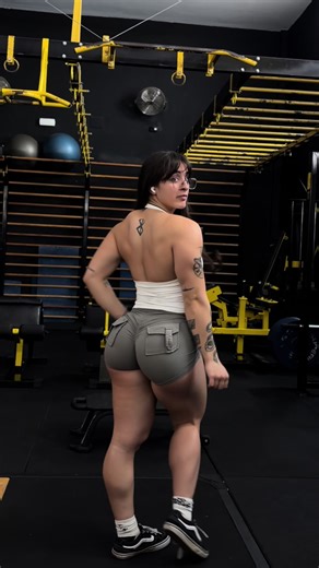 Videos de ➡️BULKYYYY⬅️ (@bulkycriiss) con “original sound - Bigbybunny.fx”