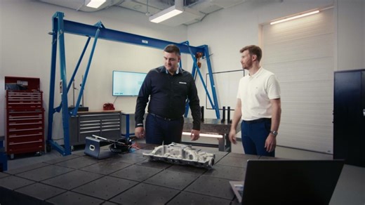 You’d think that after 20 years of innovation in 3D scanning, nothing would surprise us anymore. That couldn’t be further from the truth. Brad, Senior Account Manager at Creaform, was the first sales rep to get a sneak peak of the HandySCAN 3D|EVO Series before its launch, and his reaction said it all. “What? There’s a screen? Real-time guidance? Wireless capabilities?” That’s the kind of moment that reminds us why we do what we do. Because even when you innovate every day, seeing it come to lif