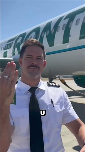 Do airplanes have keys? The truth here 🗝️✈️ ⭐