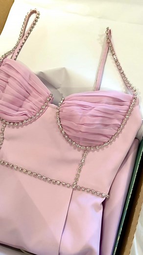 Stunning Dress Unboxing Revealed