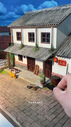 Does memory have color? Does time have a length? Li Shifeng's handcrafted recreatio